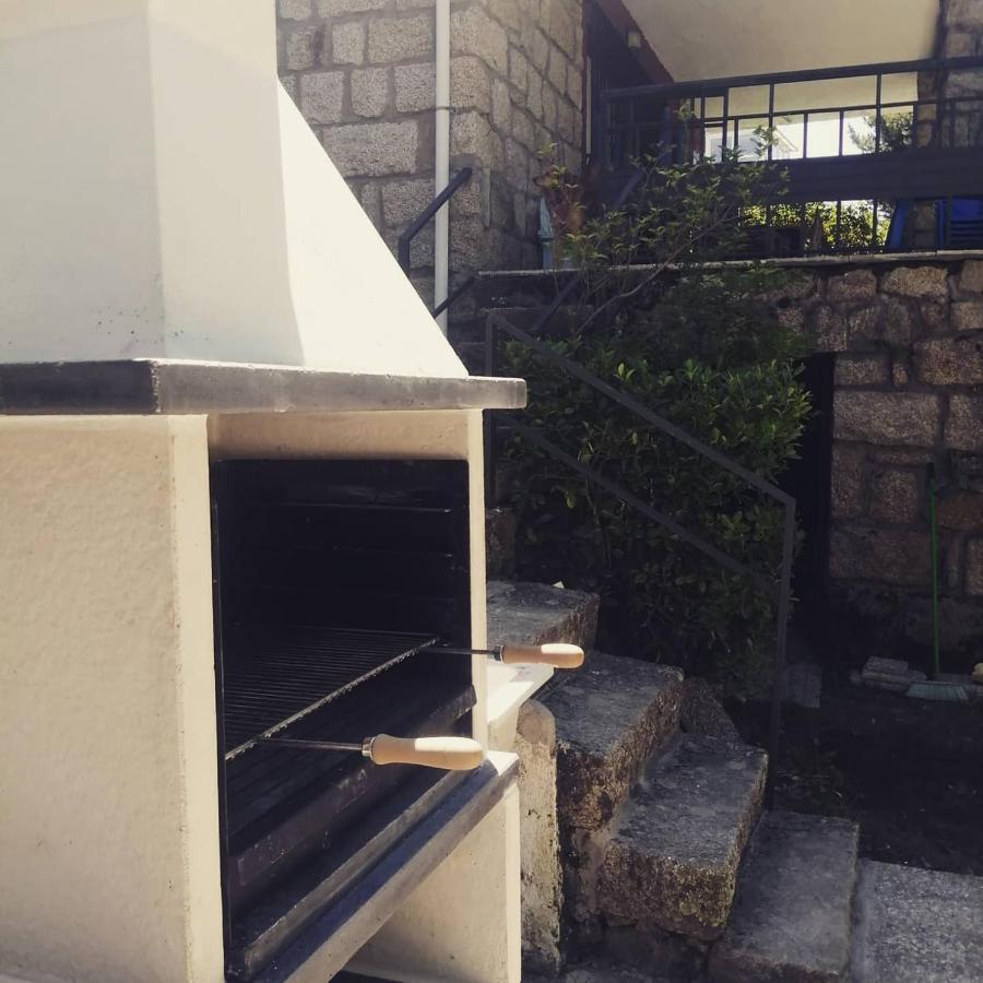 Piedra Libre Apartamentos Manzanares El Real Luaran gambar