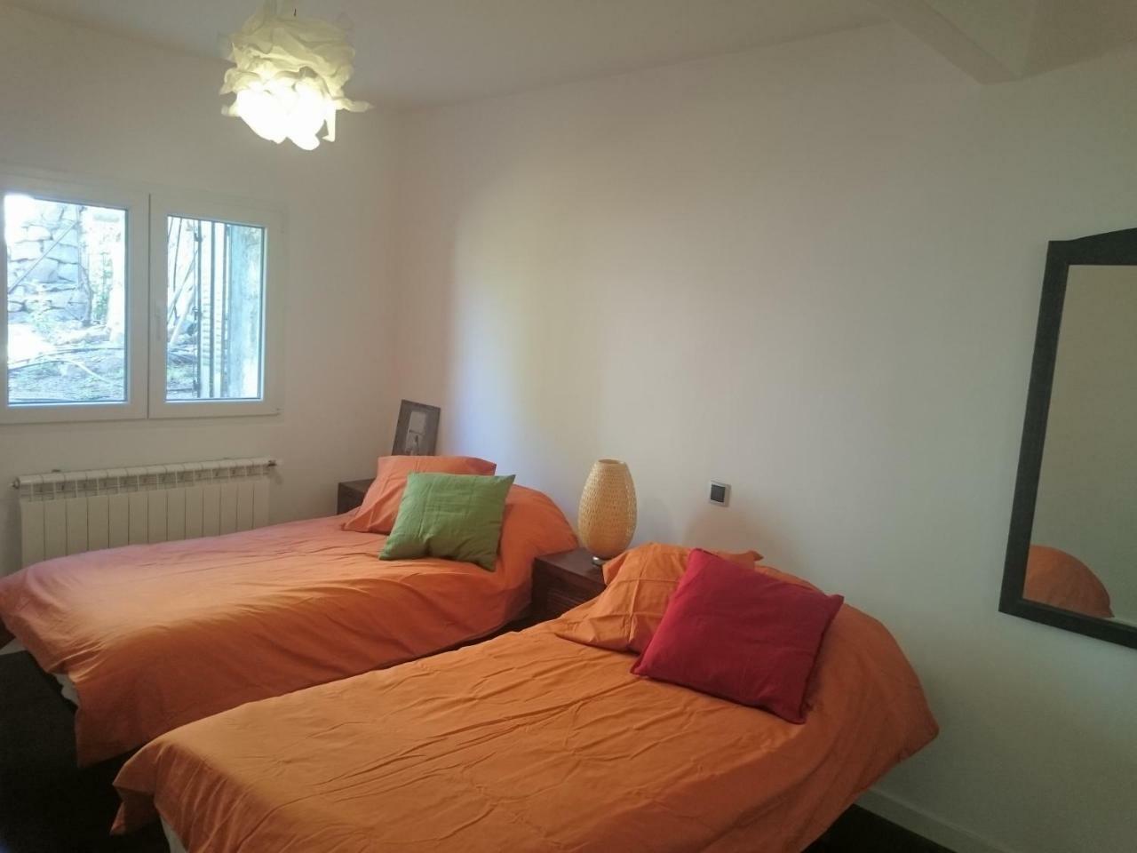 Piedra Libre Apartamentos Manzanares El Real Luaran gambar